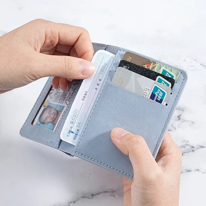 Men’s Ultra-Thin Leather Card Holder Wallet